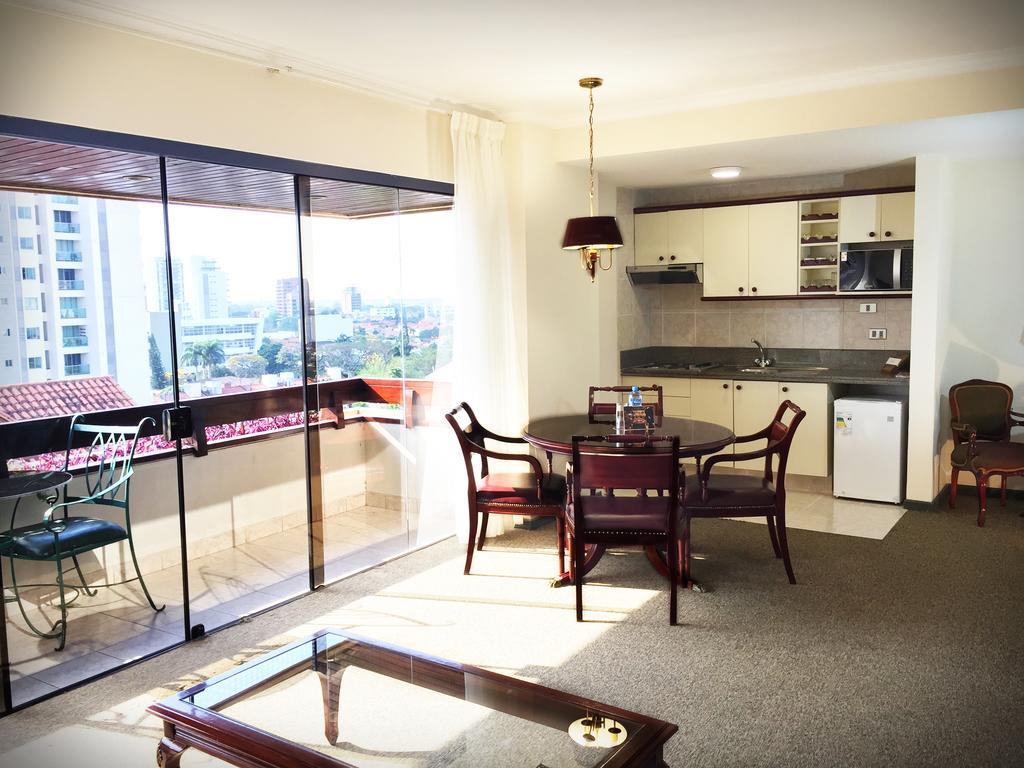 Apart Hotel Toborochi Santa Cruz de La Sierra Zewnętrze zdjęcie