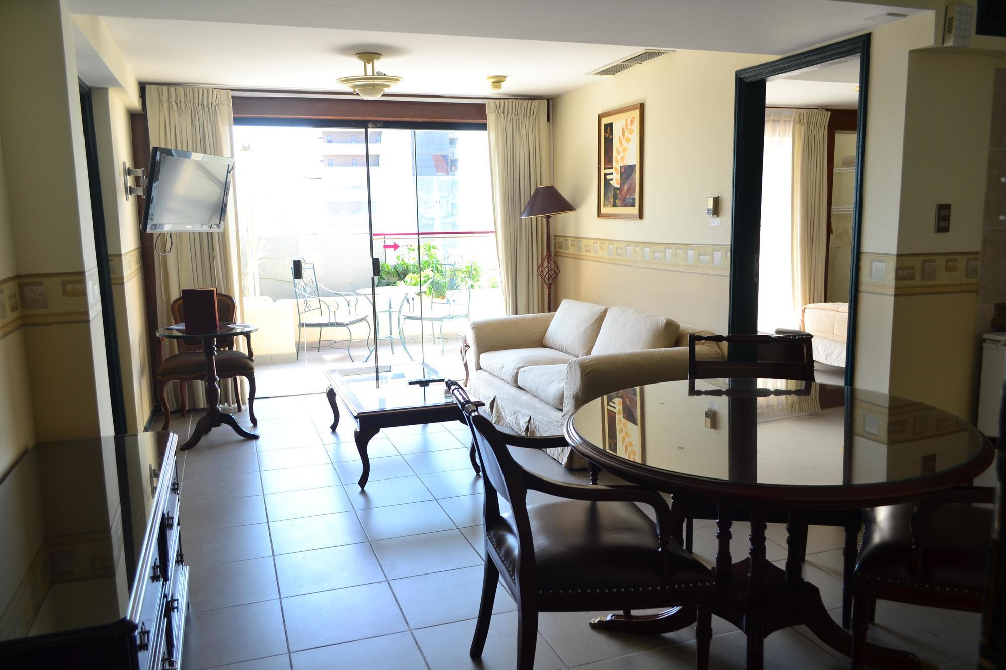 Apart Hotel Toborochi Santa Cruz de La Sierra Zewnętrze zdjęcie